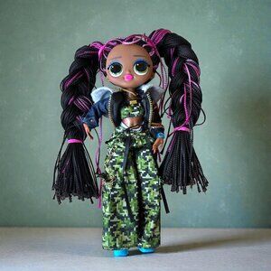 LOL Surprise OMG Remix Honeylicious Fashion Doll Denim Dress Braids 10"